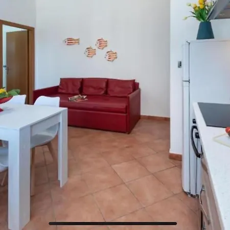 Blue Coral Apartment *